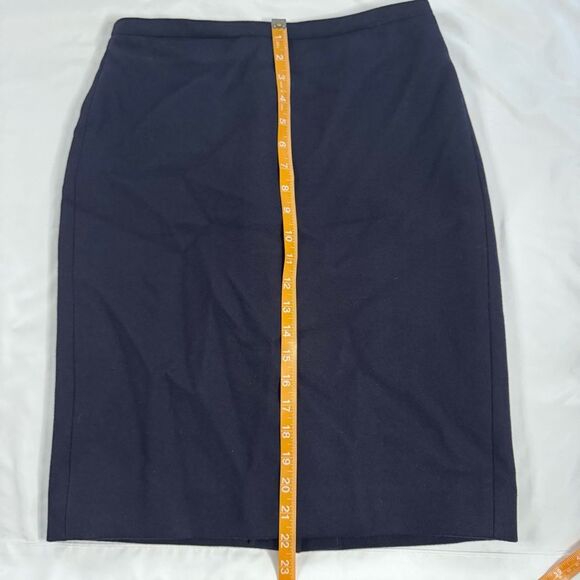 J Crew Size 6 Navy Blue Pencil Skirt Knee Length Wool Lined Back Zip Office - Picture 2 of 6